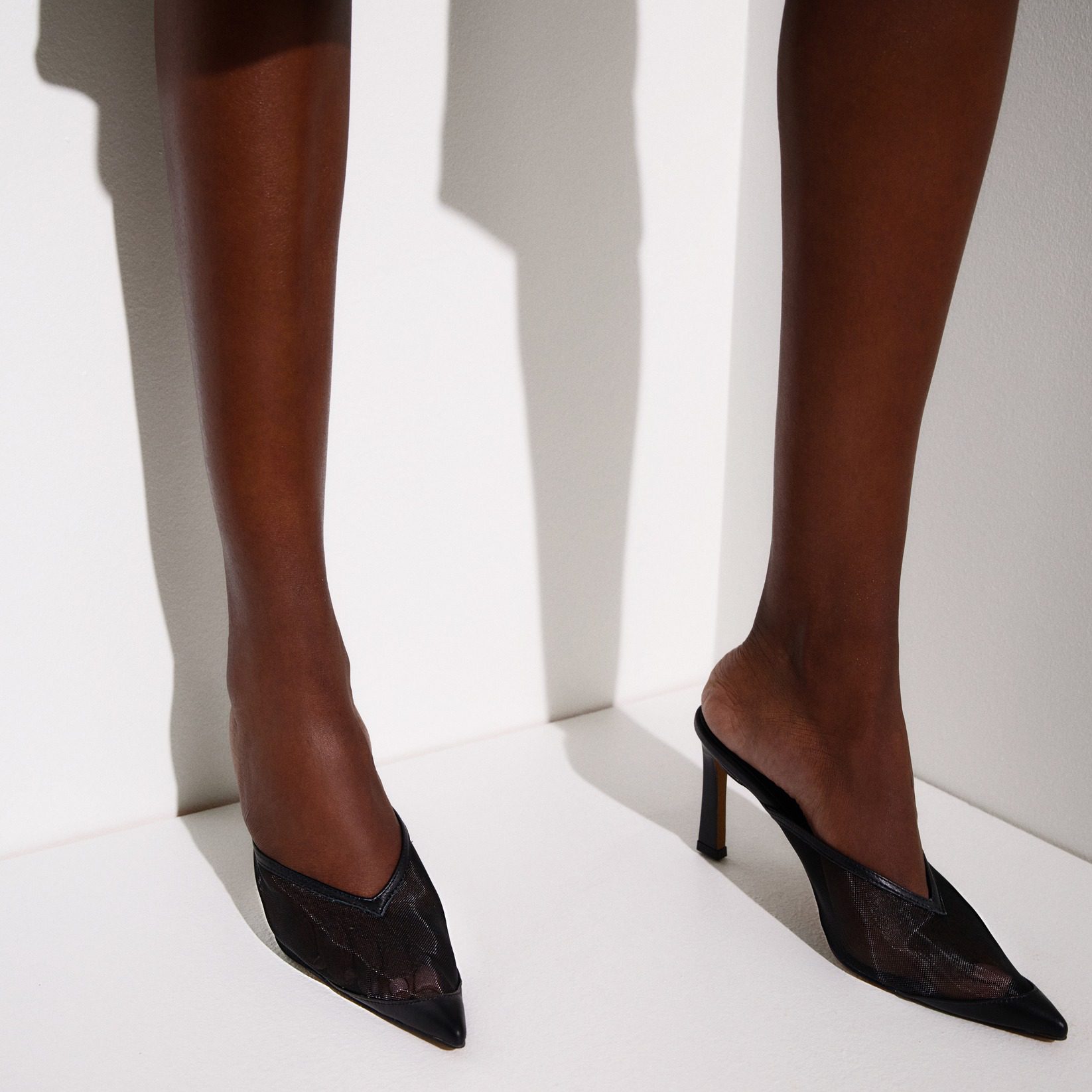 LANA WILKINSON Jocelyn Mule Black Mesh & Leather - Image 2