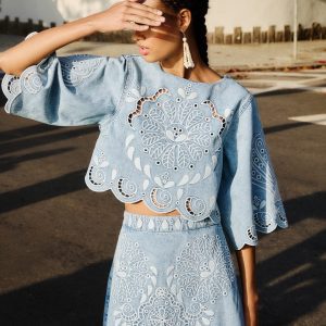 FARM RIO denim richelieu kimono sleeves cropped blouse