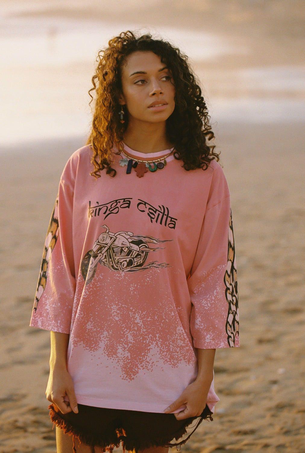 KINGA CSILLA FADED CORAL DESERT RACER TEE