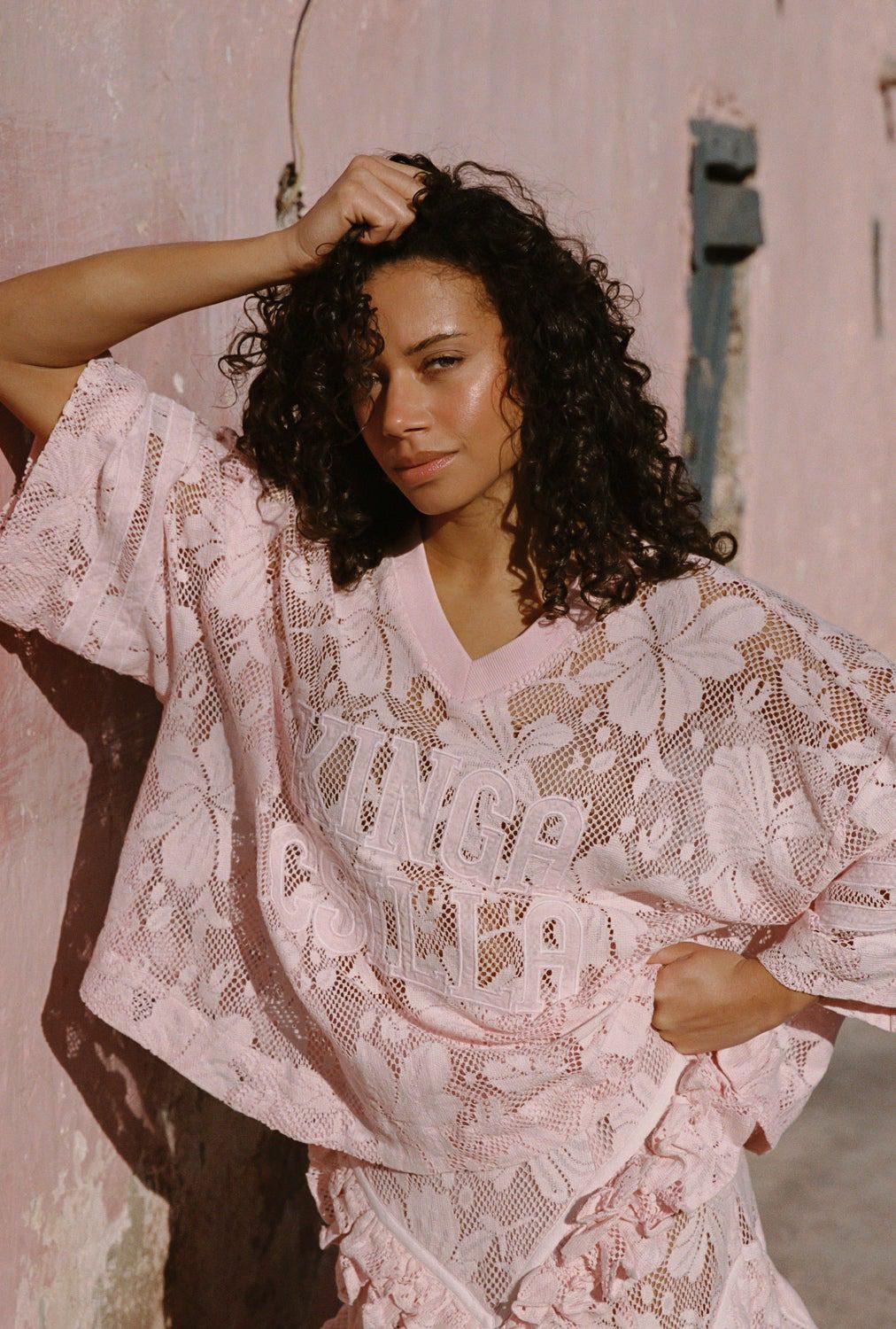 KINGA CSILLA NOVA LACE ONYX TEE