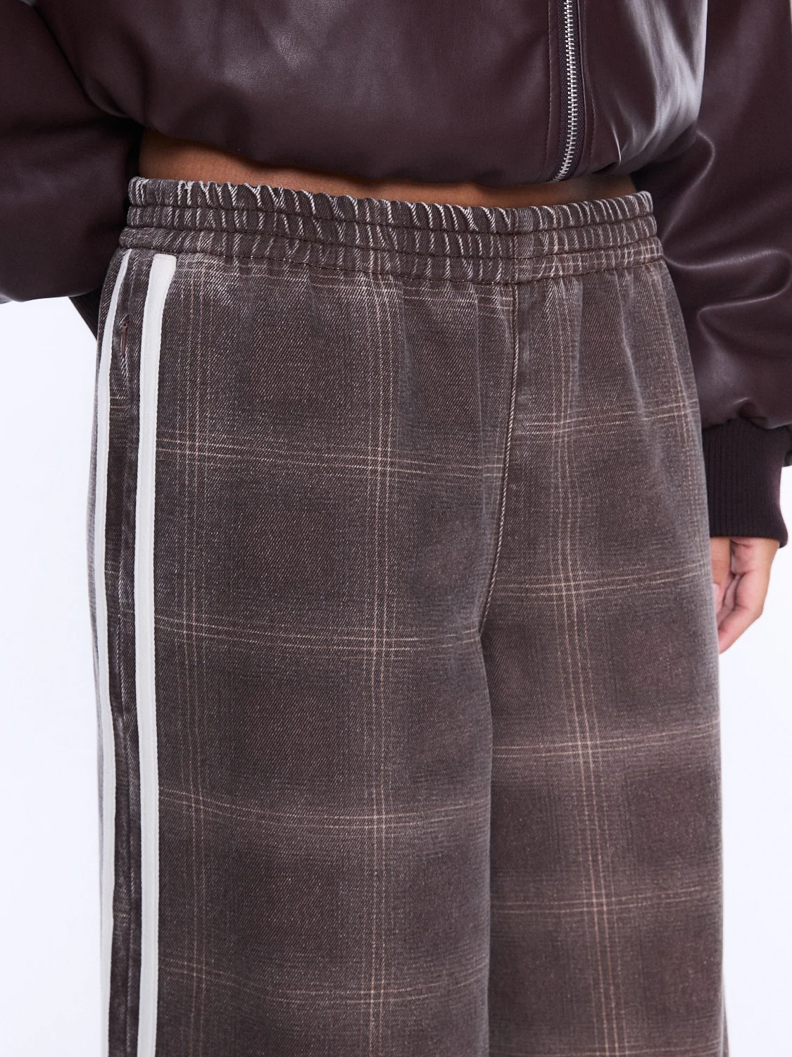 ENA PELLY MYLA WIDE LEG PANT BURGUNDY CHECK - Image 3