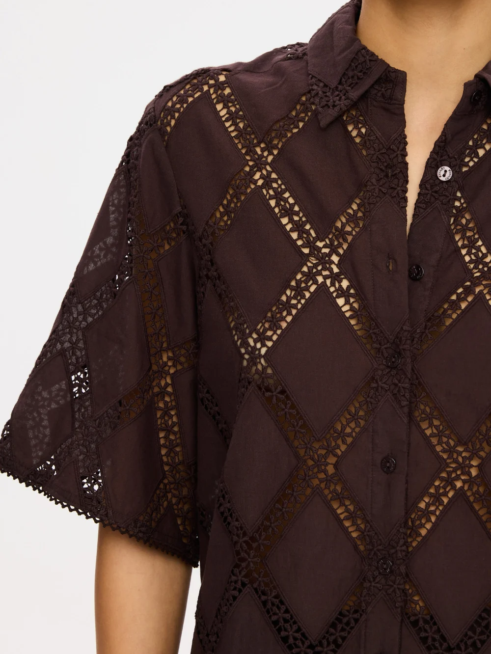 KIVARI Izzy Shirt Chocolate - Image 3
